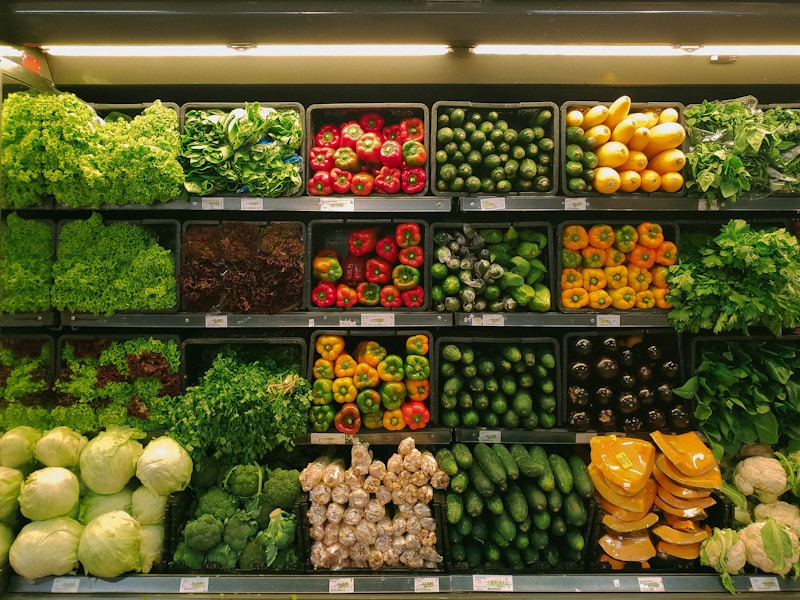 Farm to Table: The Art of Seasonal Cooking and Living