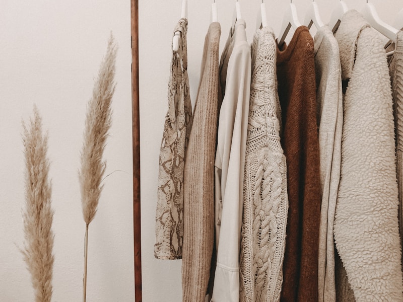 Color Psychology in Fashion: What Your Wardrobe Says About You